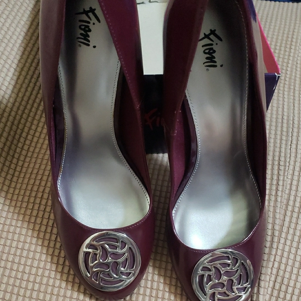 FIONI Clothing Red Heels with Decorative Medallions